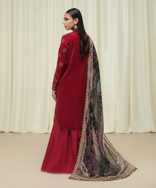 Sapphire | Fall Winter 25 | 3 Piece - Embroidered Velvet Suit U3FELX25V621