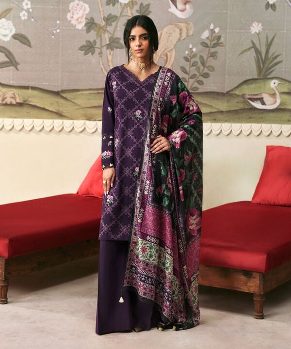 Sapphire | Fall Winter 25 | 3 Piece - Embroidered Raw Silk Suit U3FELX25V845