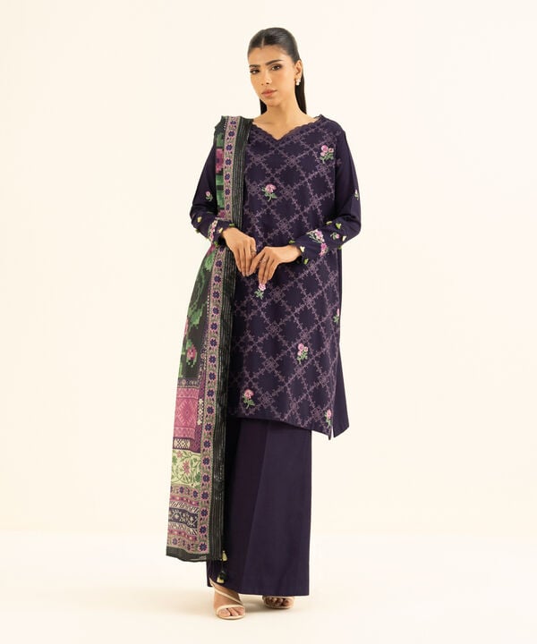 Sapphire | Fall Winter 25 | 3 Piece - Embroidered Raw Silk Suit U3FELX25V845