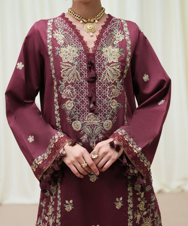 Sapphire | Fall Winter 25 | 3 Piece - Embroidered Cotton Satin Suit U3PESD25V616