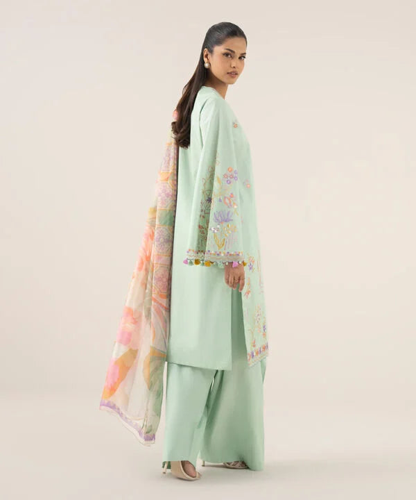 Sapphire | Fall Winter 25 | 3 Piece - Embroidered Lawn Suit U3PESG25V510