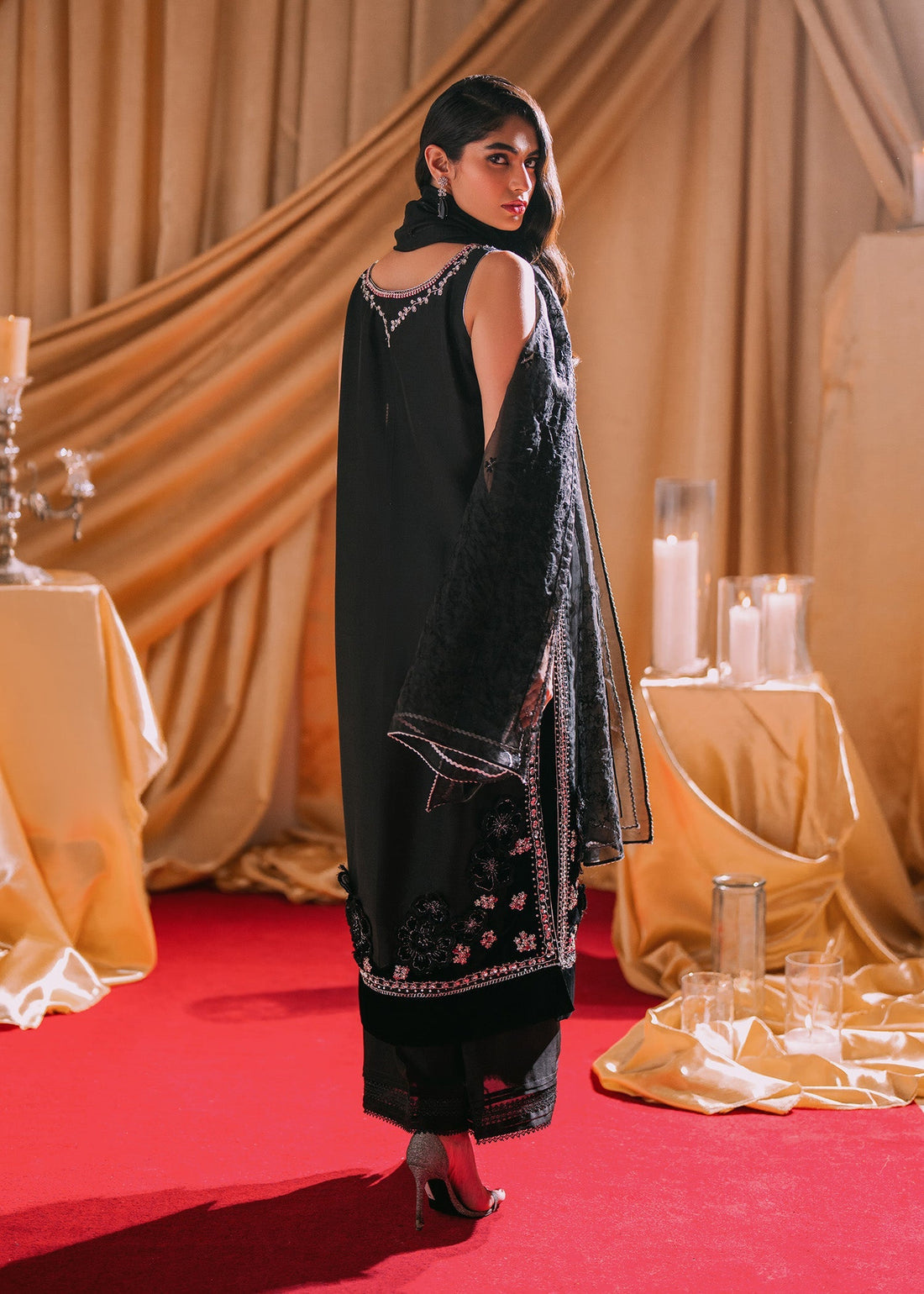 Umsha | Makhmal Winter Faves 24 | Smoked Pearl