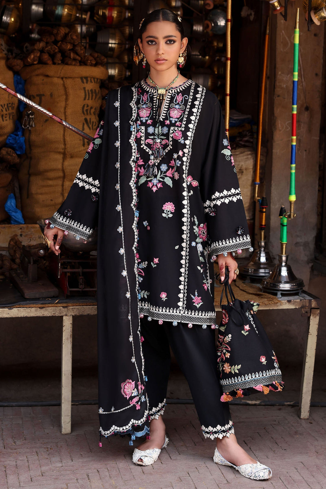 Zaha | Festive Lawn 25 | ZEENAT (ZF-25-07) - Official zaha - Agha Fabrics UK