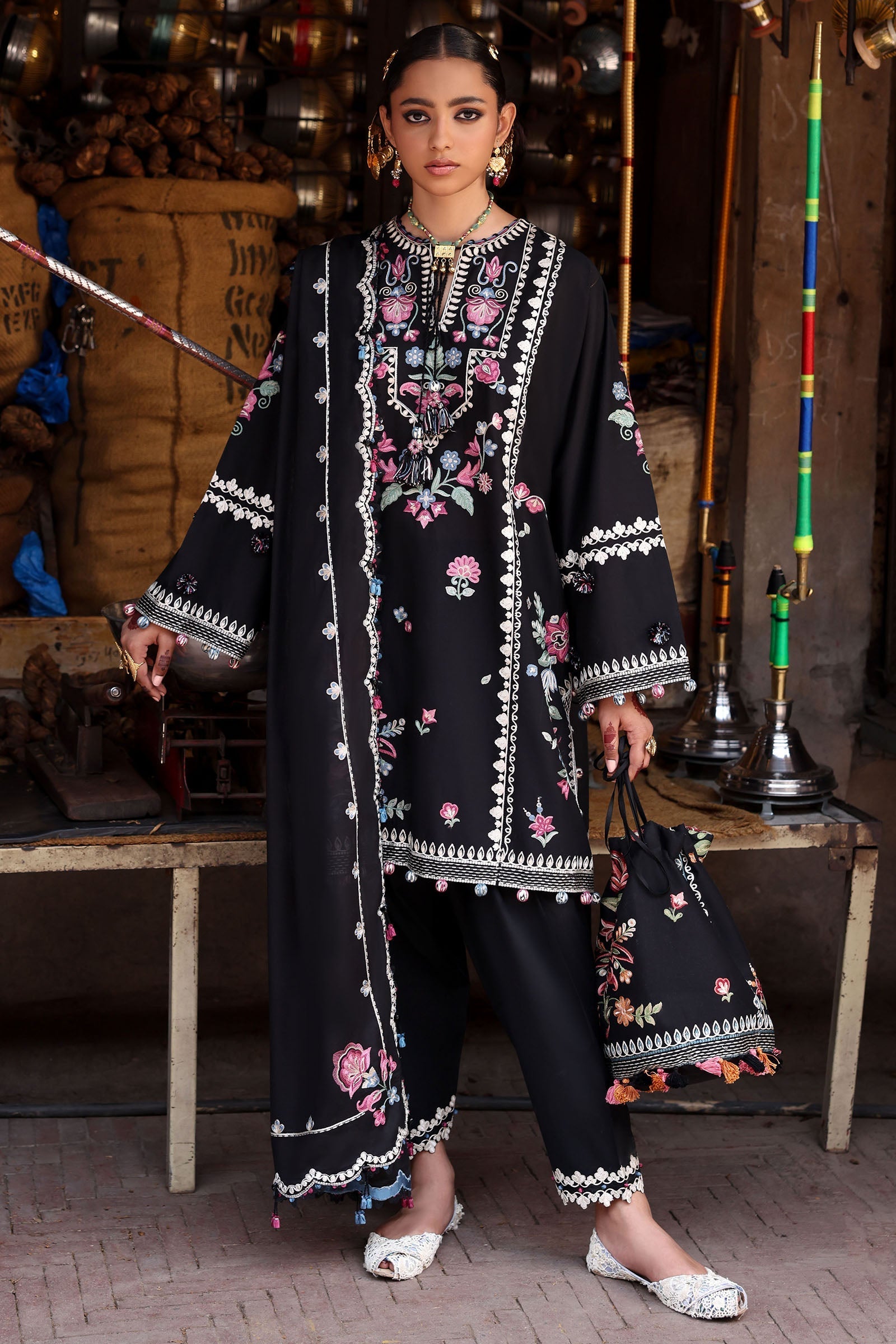 Zaha | Festive Lawn 25 | ZEENAT (ZF-25-07) - Official zaha - Agha Fabrics UK