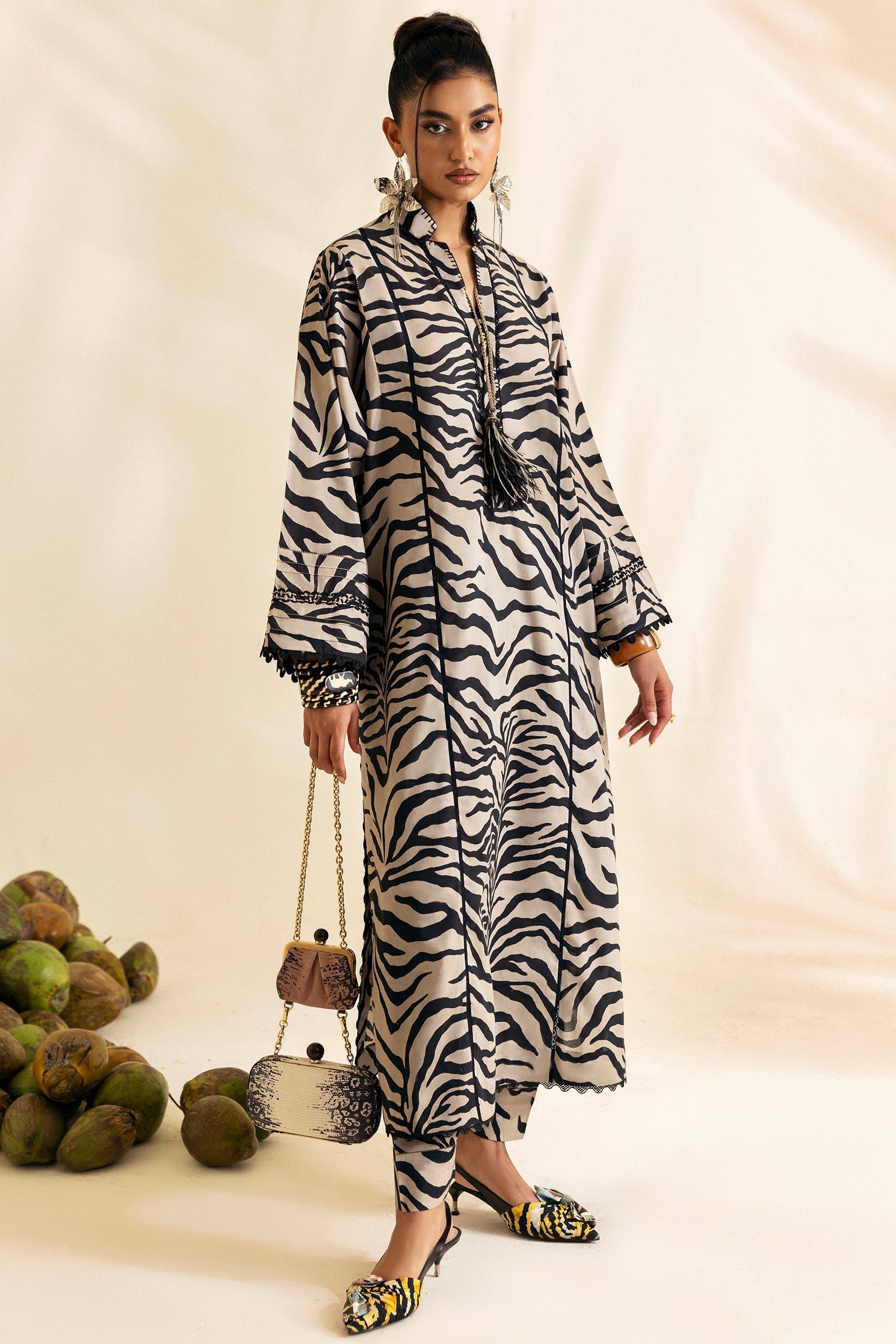 Zaha | Pop RTW | ZESTIA - Official Zaha - Agha Fabrics UK