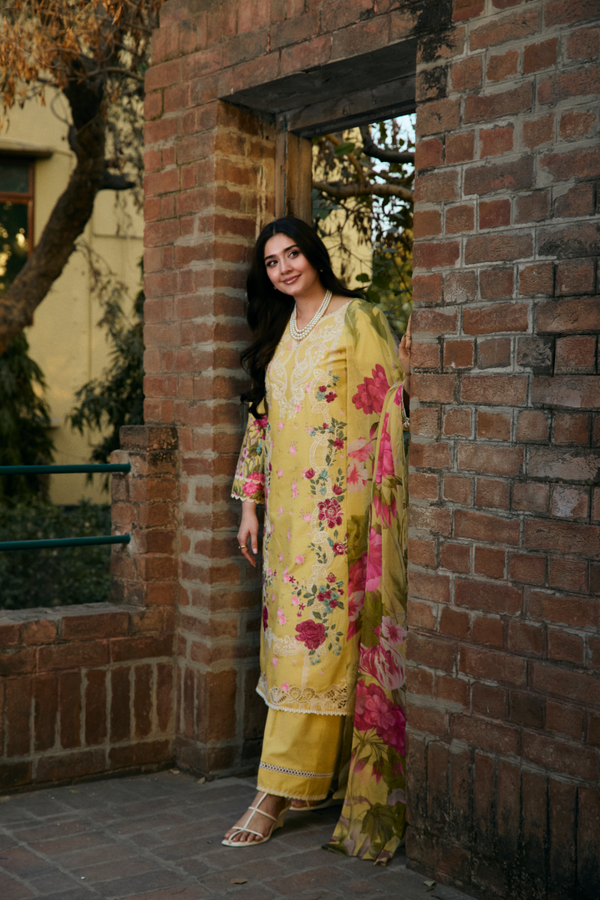 Manara | Vintage Flora 25 | LENA