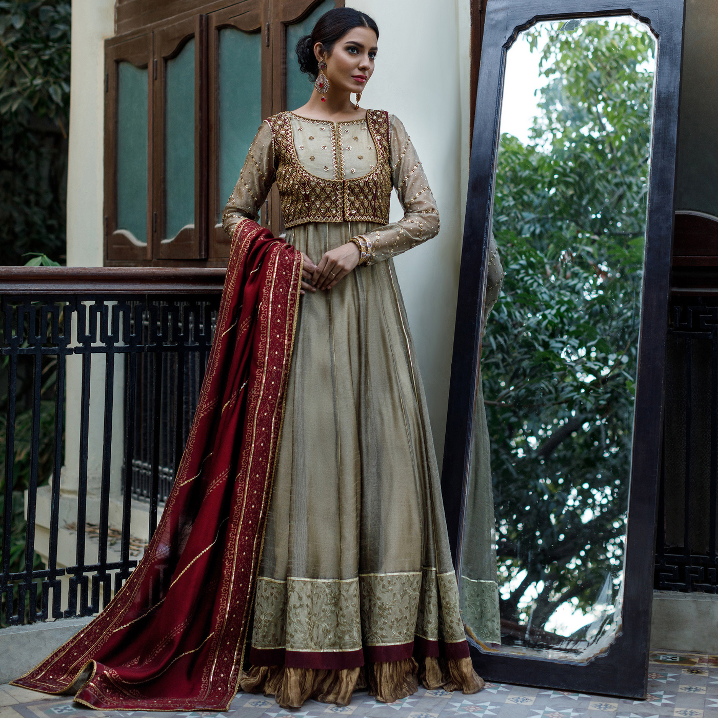 Wahajmkhan | Bahar Begum Formals | IVORY & MAROON BEGUM PESHWAS