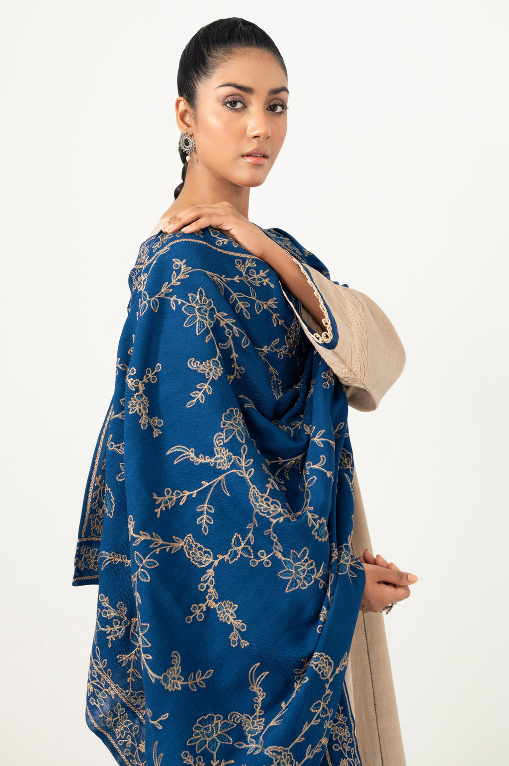 Zeen | Fall Edit 25 | WAM34608