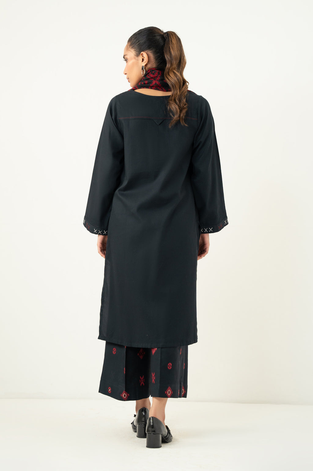 Zeen | Fall Edit 25 | WAM34614