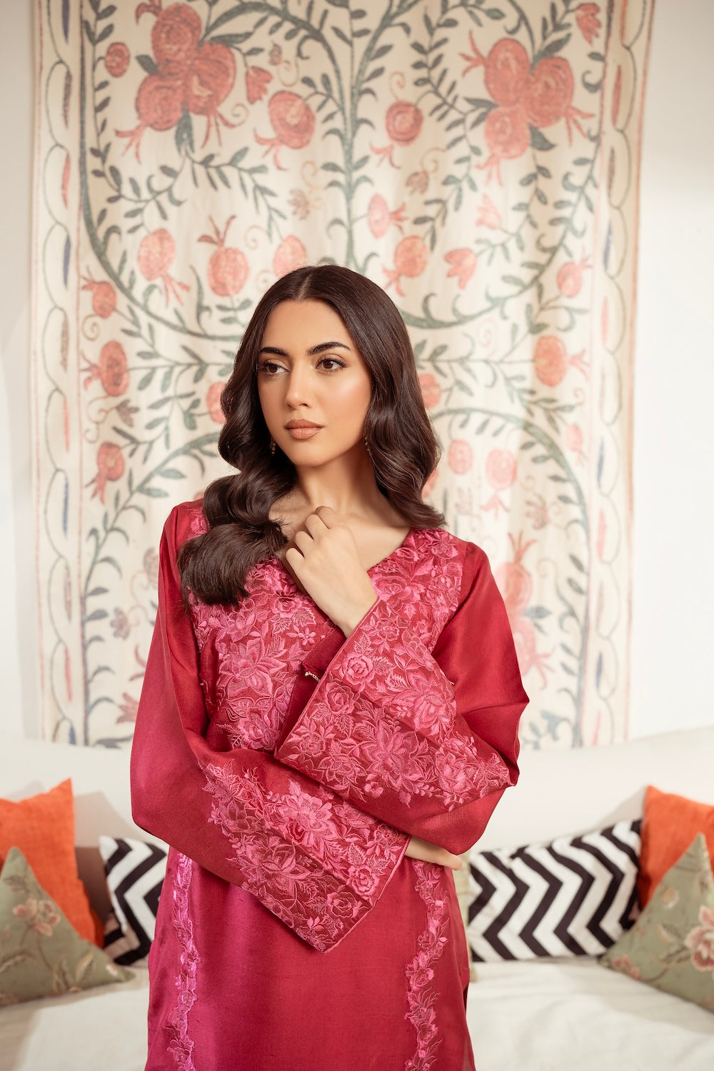 Vintage | Fall Essentials 24 | Fuchsia