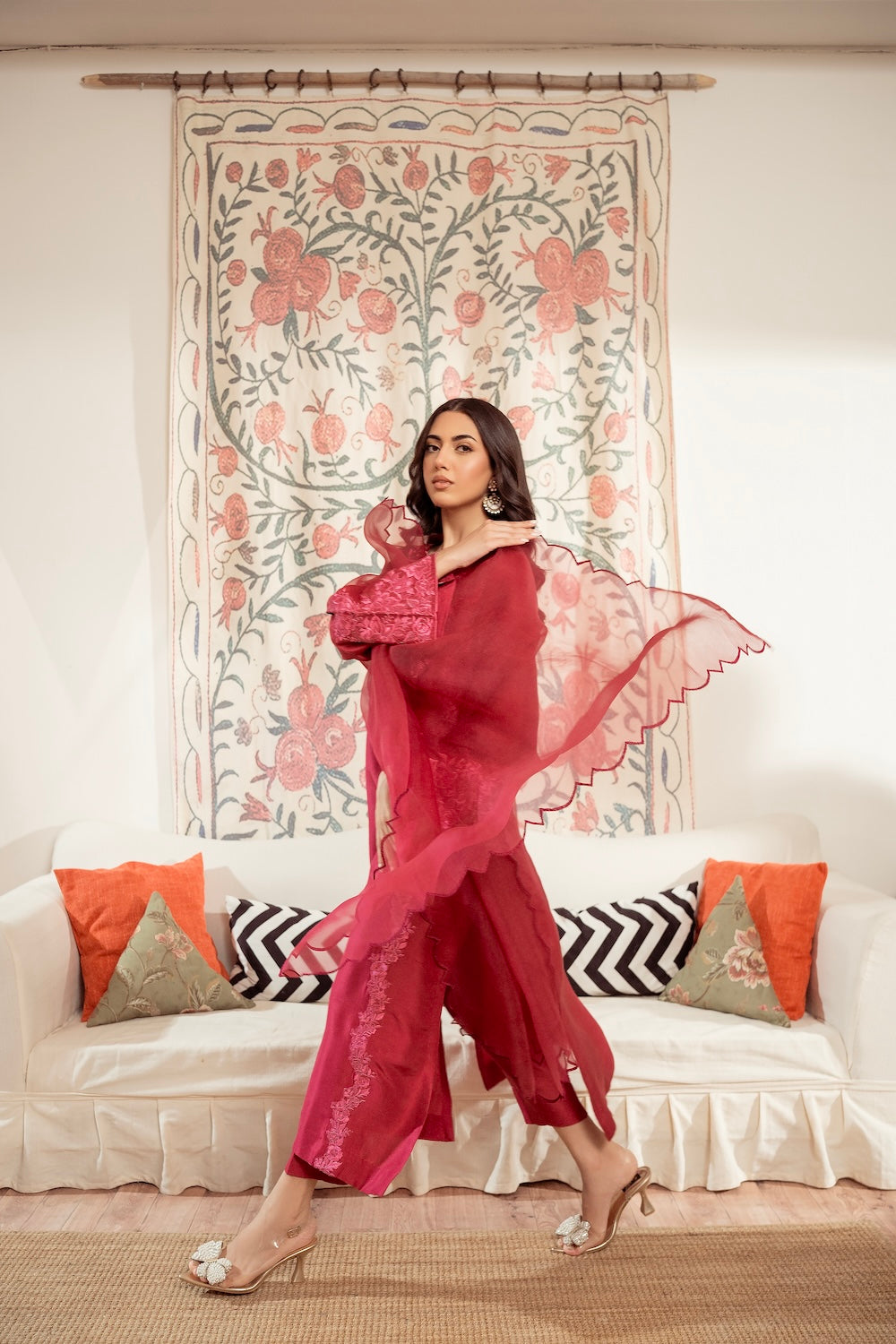 Vintage | Fall Essentials 24 | Fuchsia