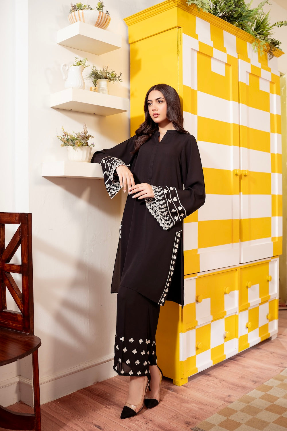 Vintage | Fall Essentials 24 | Quartz