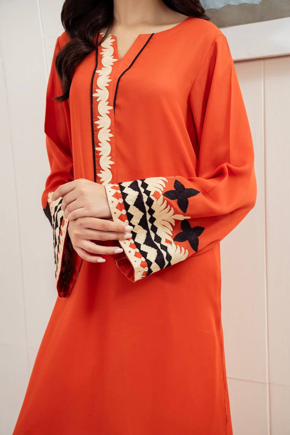 Vintage | Fall Essentials 24 | Ember