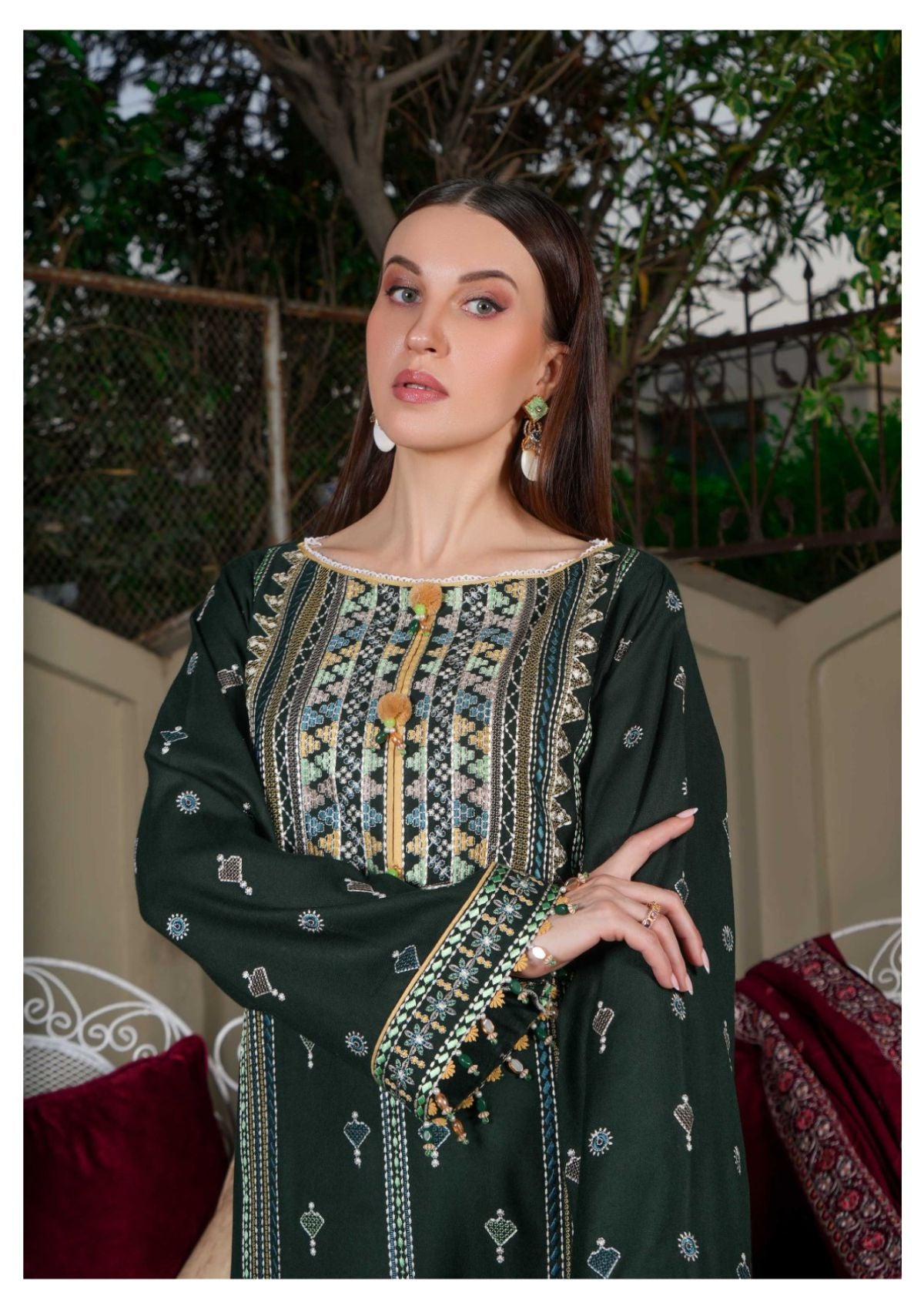 Winter Collection - La Elise - Zimistan - D#05 - Naz - Official La Elise - Agha Fabrics UK