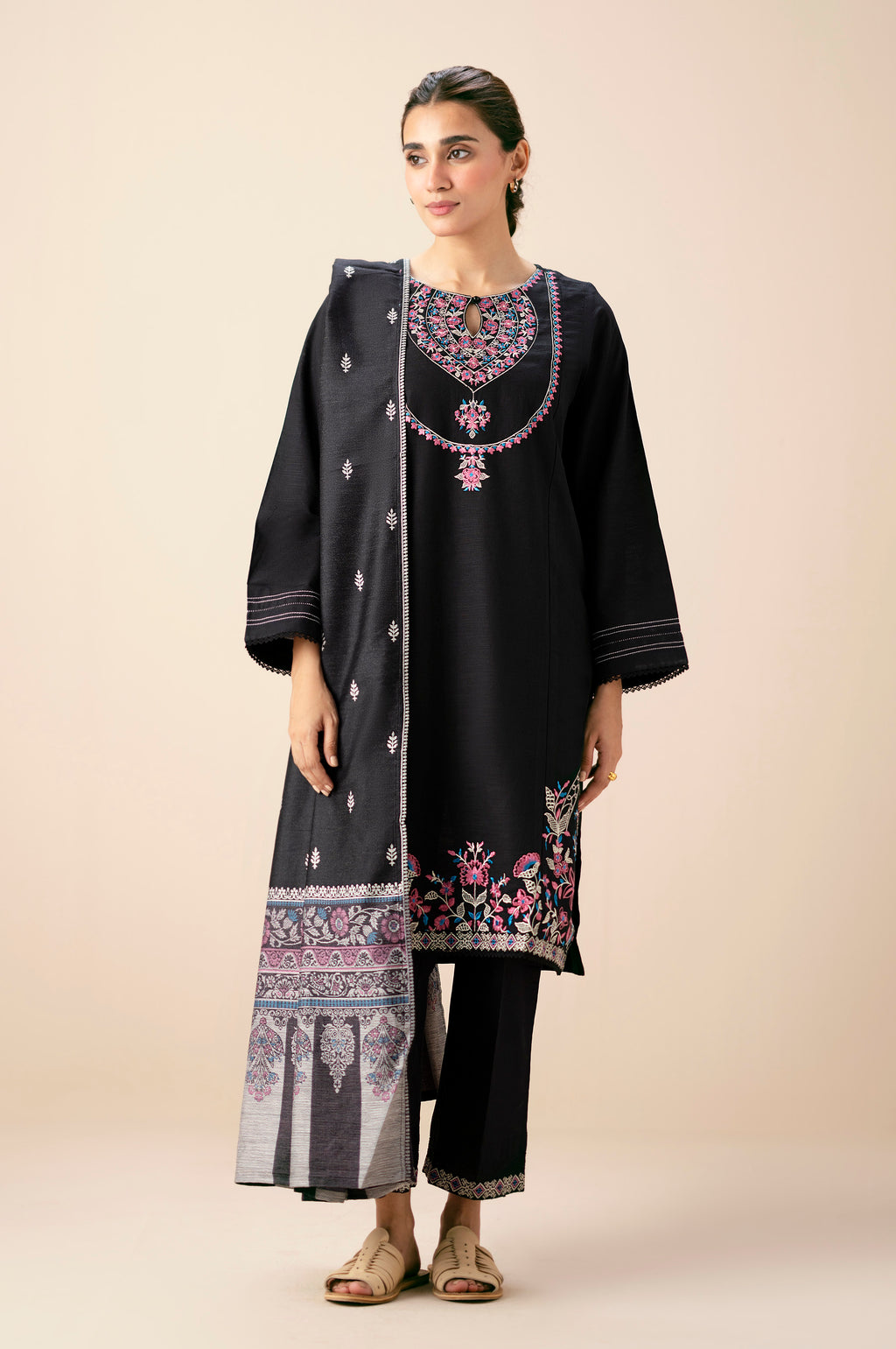 Zeen | Fall Edit 25 | WLM33836