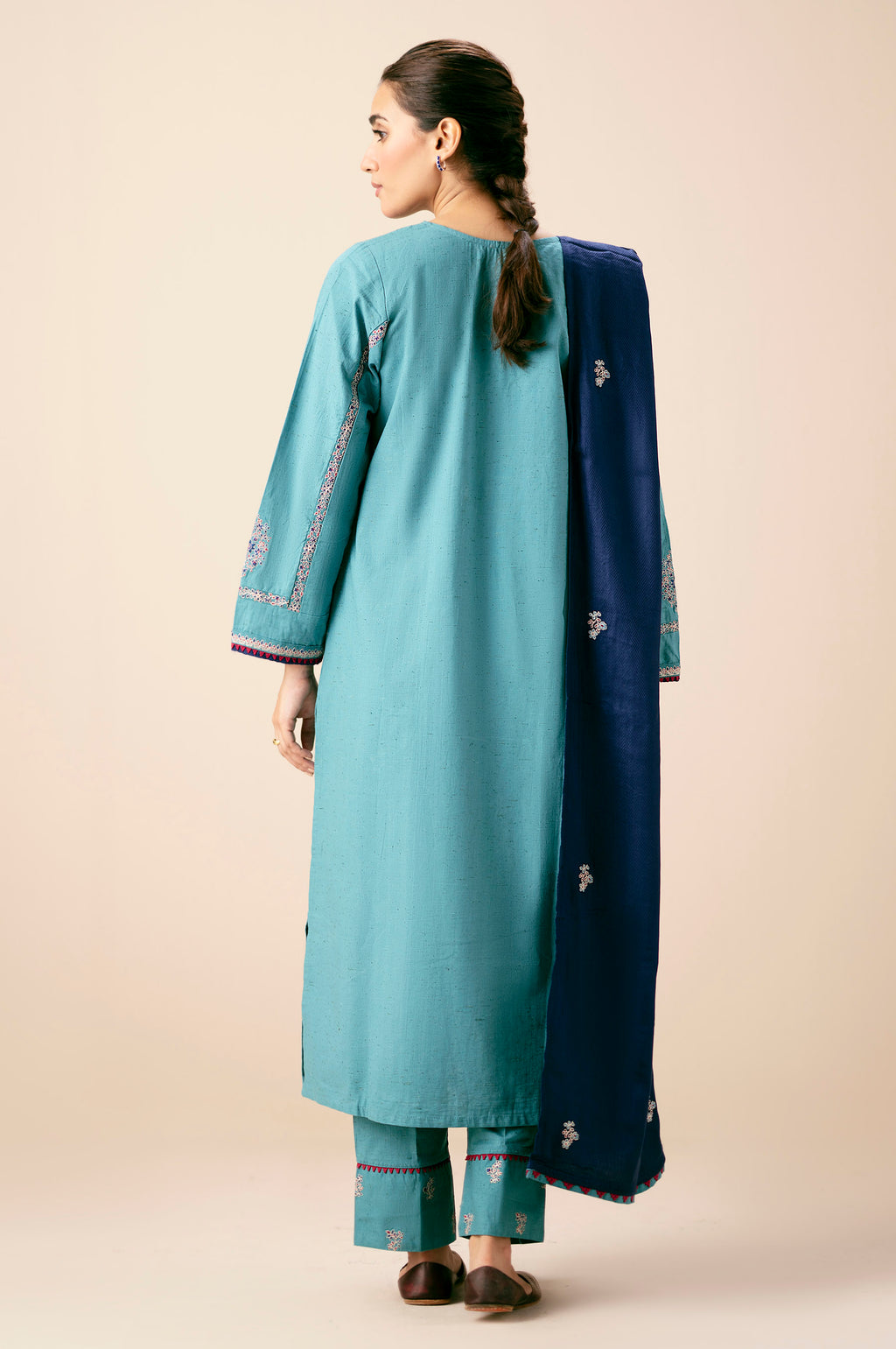 Zeen | Fall Edit 25 | WLM33849