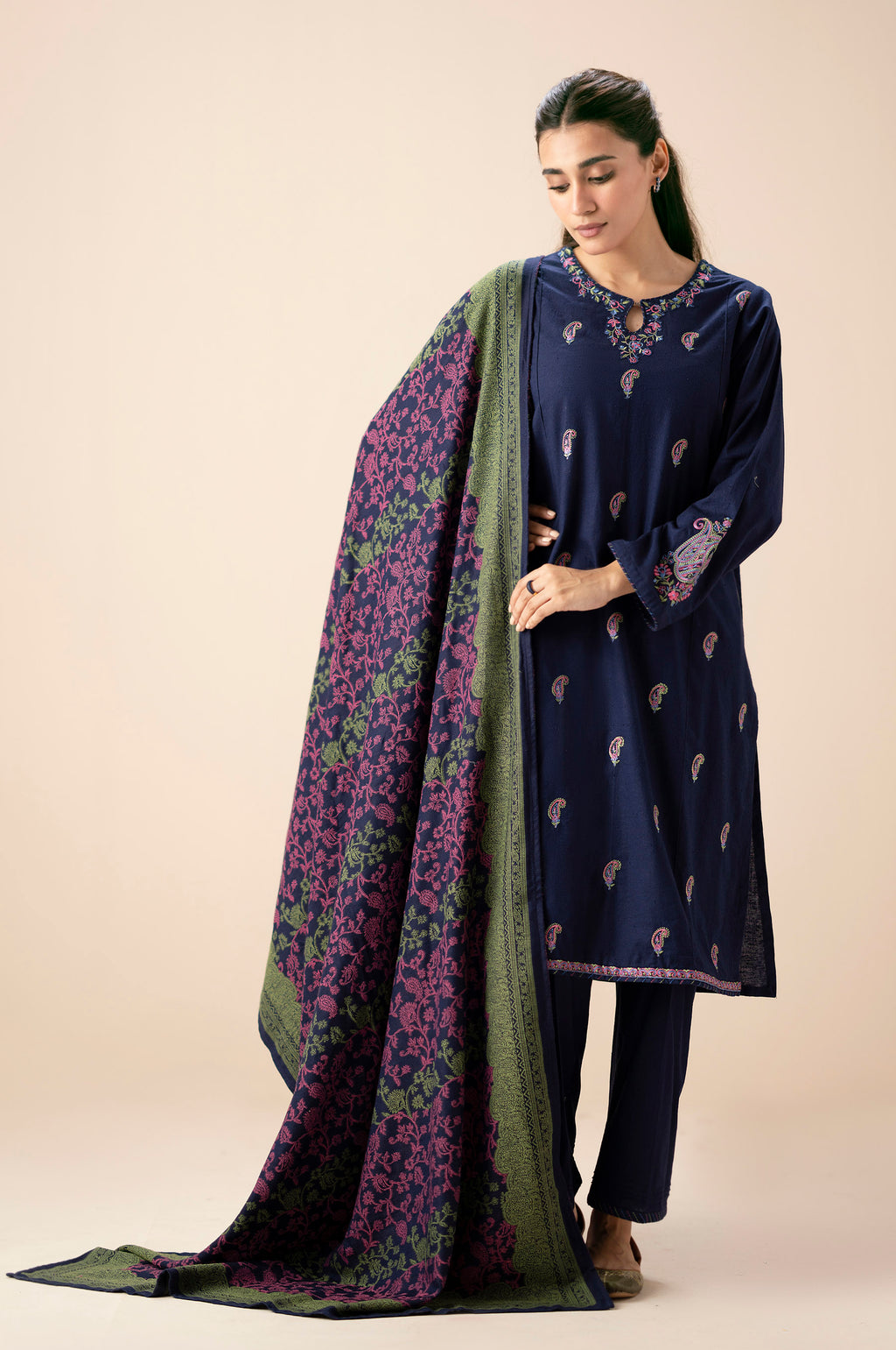 Zeen | Fall Edit 25 | WLM33864