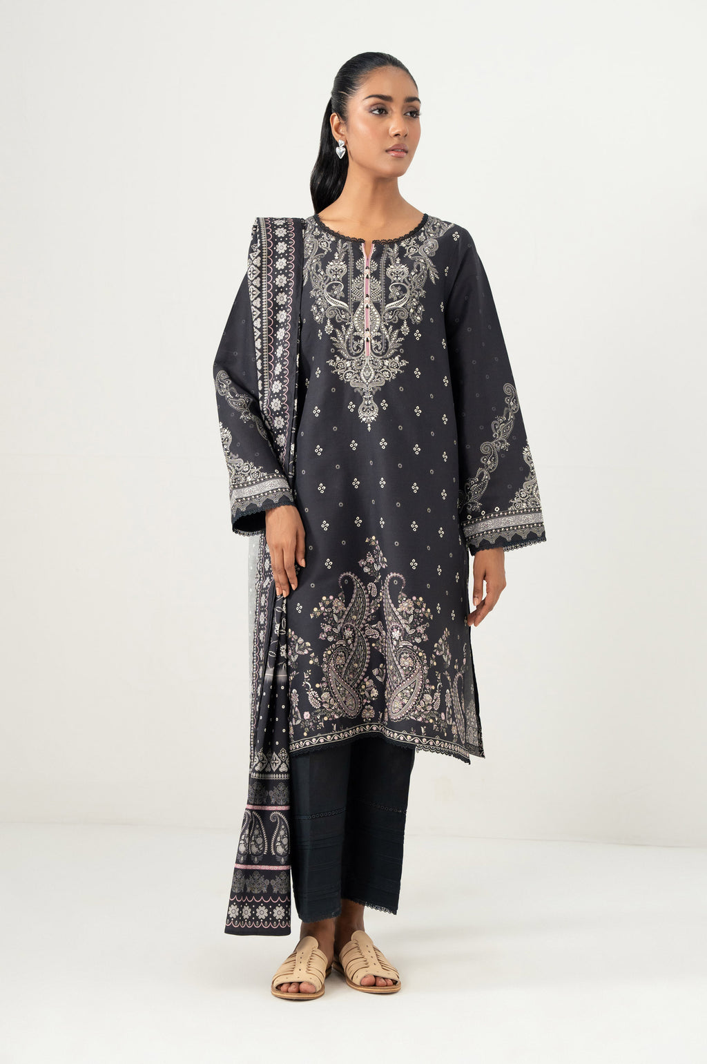 Zeen | Fall Edit 25 | WLM34618