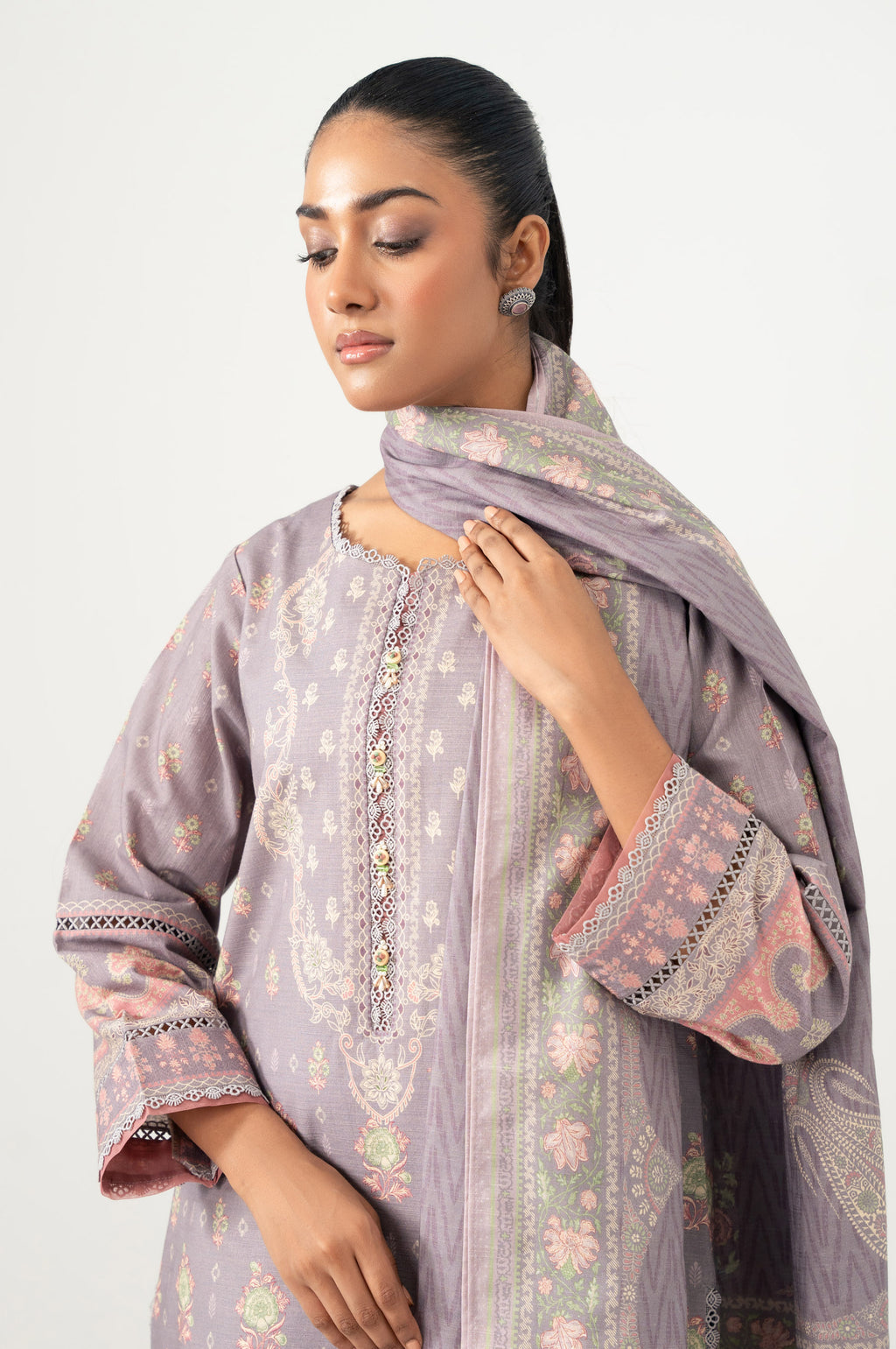 Zeen | Fall Edit 25 | WLM34623