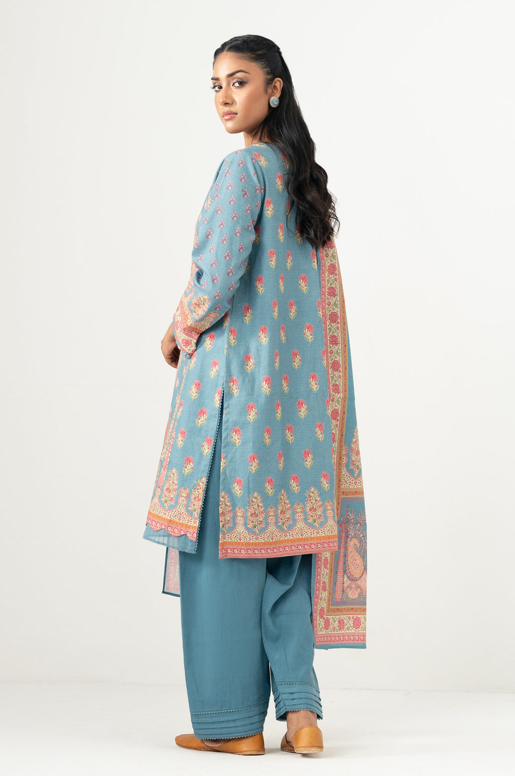 Zeen | Fall Edit 25 | WLM34626