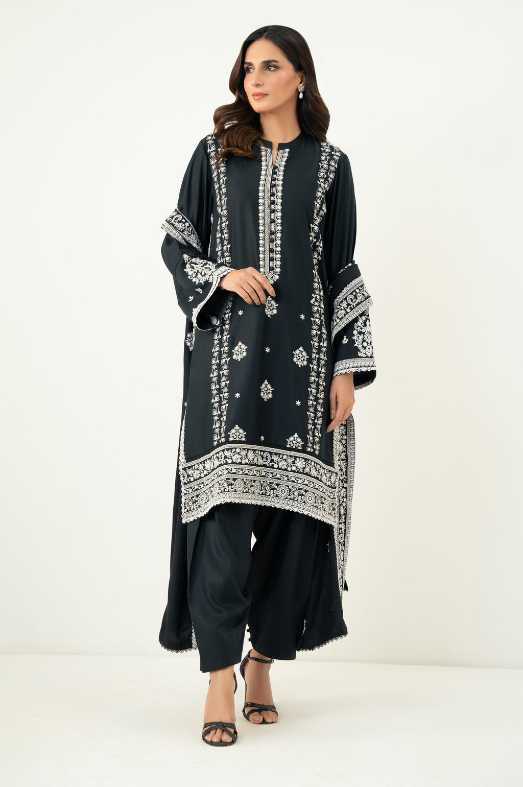 Zeen | Fall Edit 25 | WLM34677