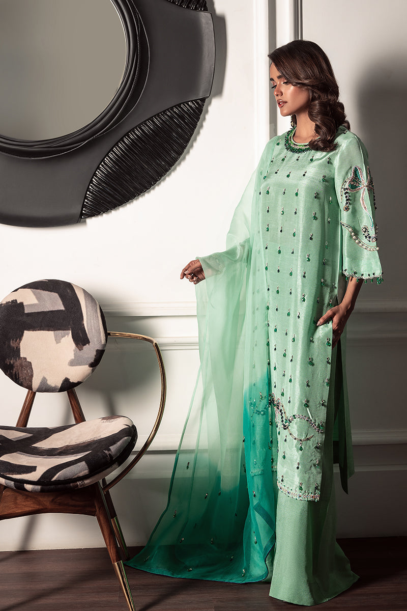 Wardha Saleem | Zimal Silk Edit | Louna