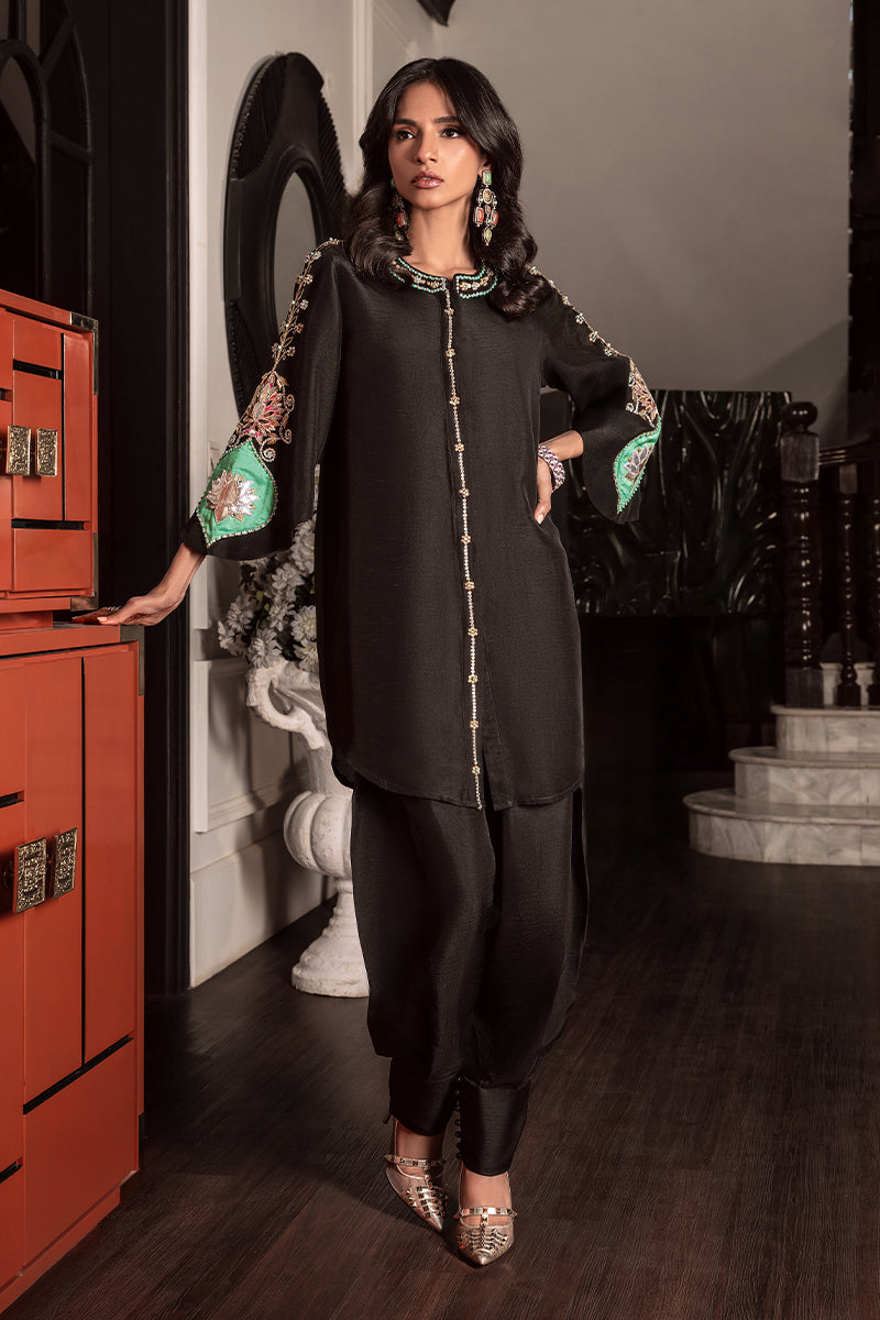 Wardha Saleem | Zimal Silk Edit | Evania