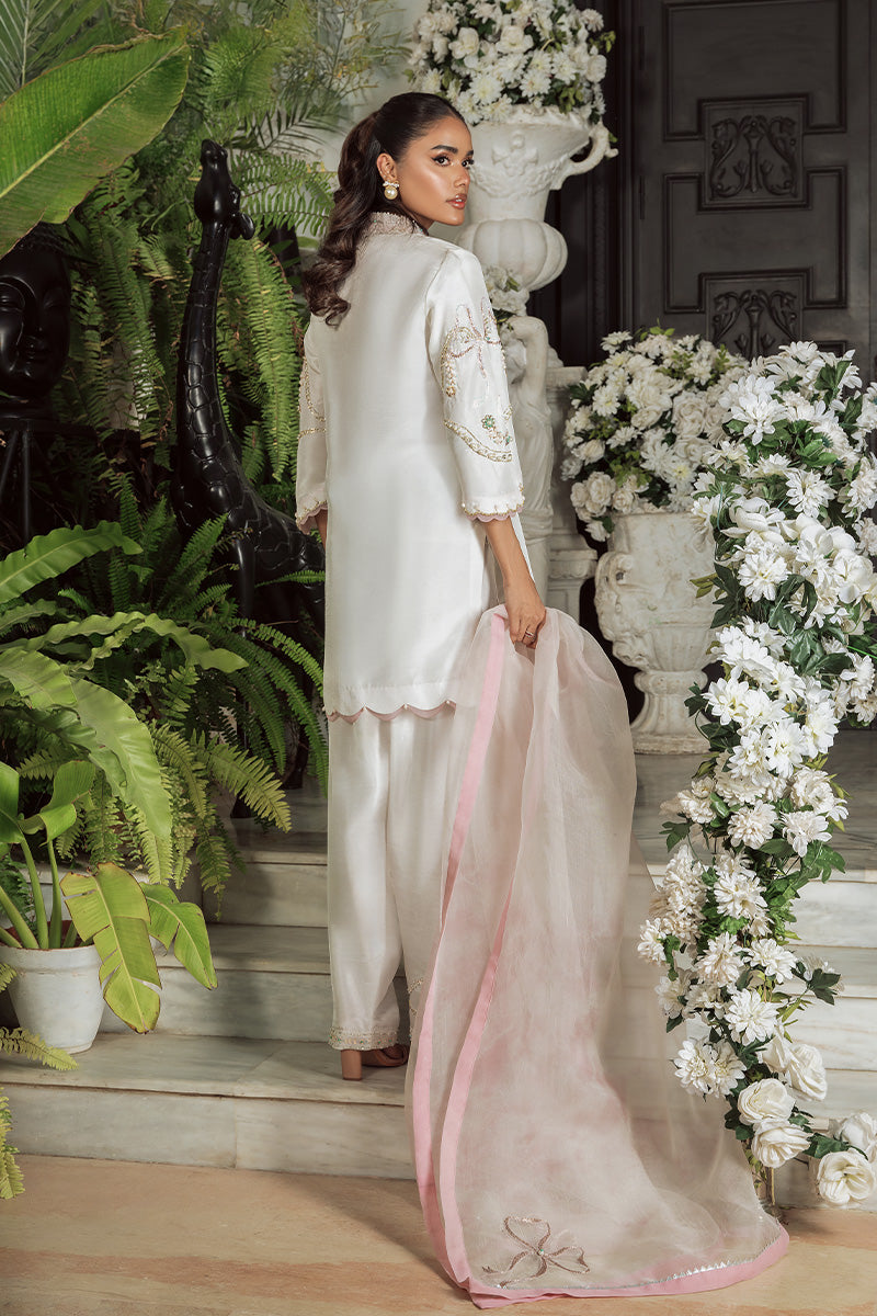 Wardha Saleem | Zimal Silk Edit | Elara