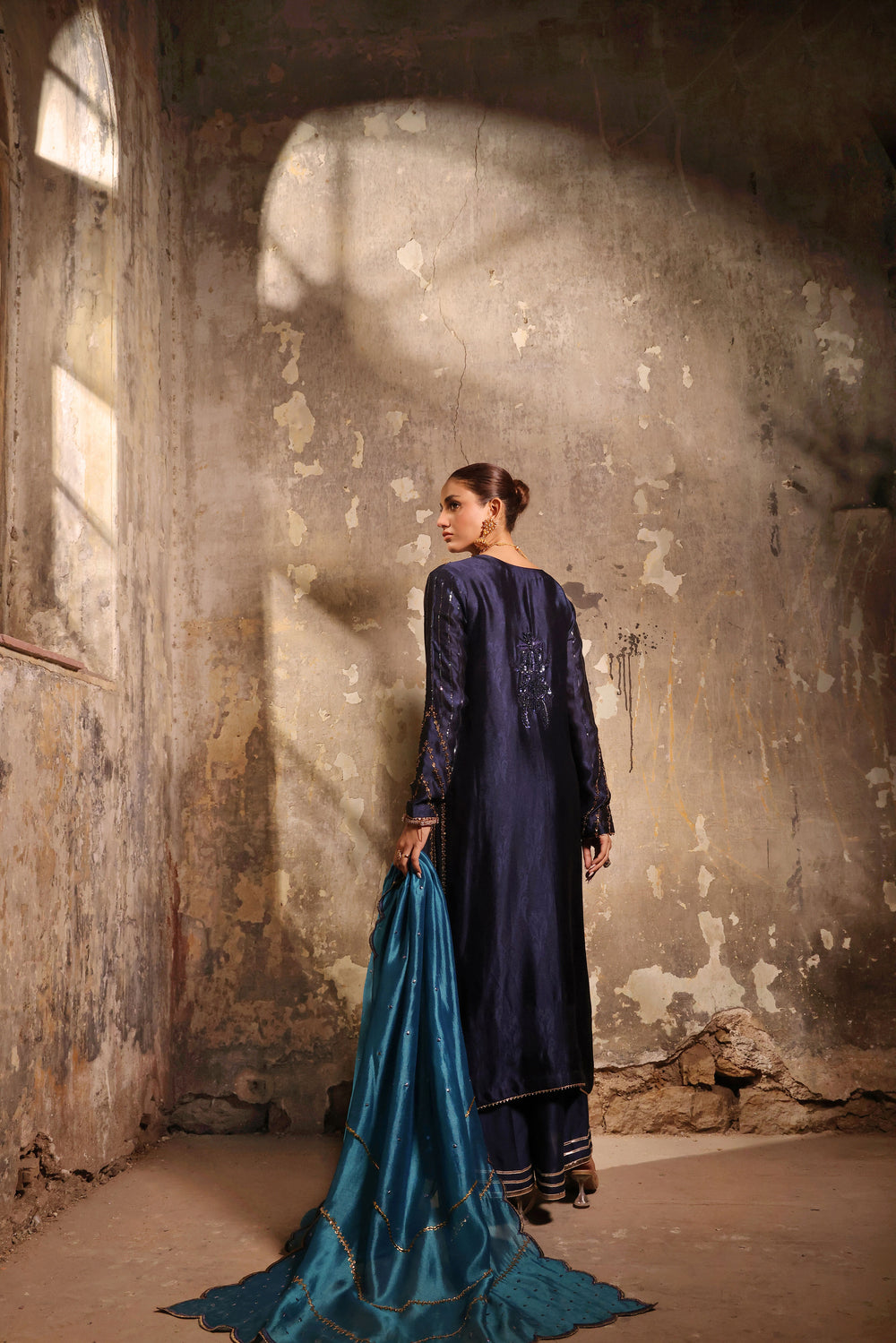 Wahaj M Khan | Banno Formals | Navy Slit Bano Silk