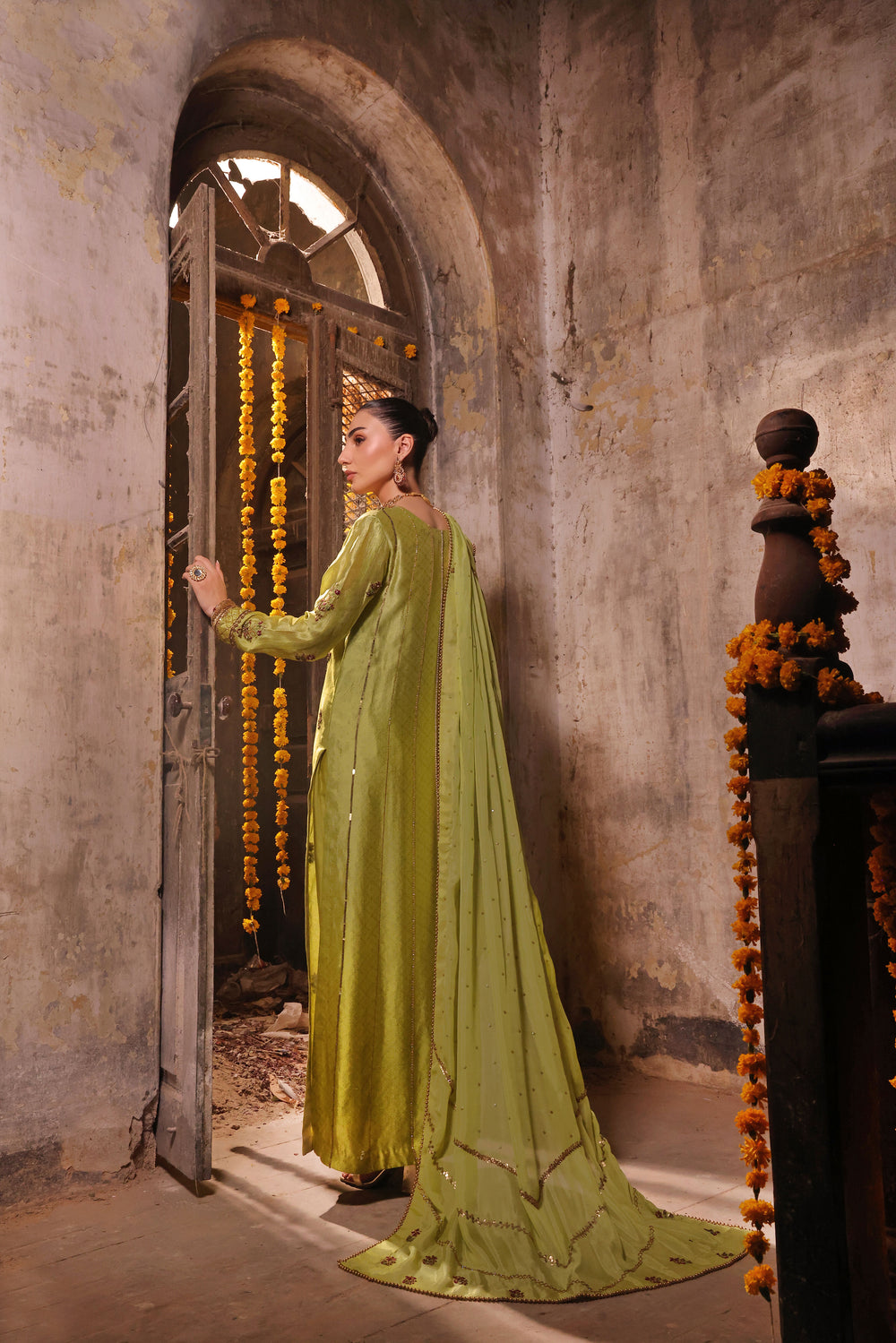 Wahaj M Khan | Banno Formals | Electric classic Green Bano