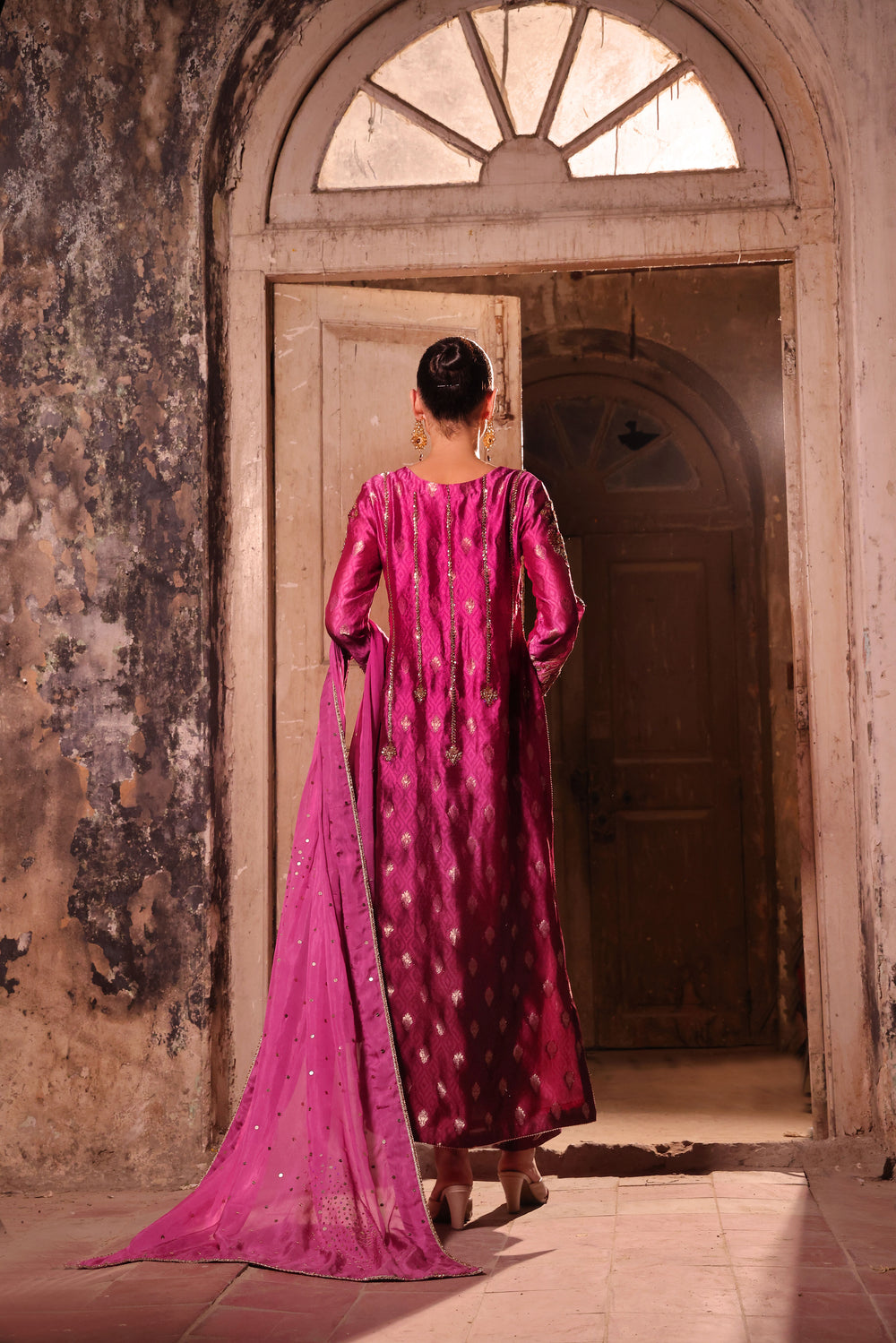 Wahaj M Khan | Banno Formals | Magenta Ombre Bano