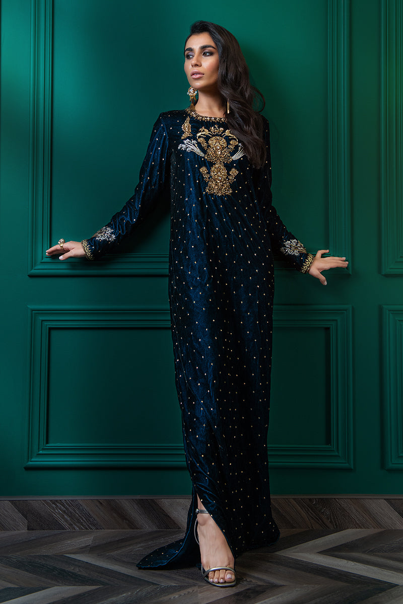Wardha Saleem | Velvets Winter Fall 24 | Shikar Gah 2 - Official Wardha Saleem - Agha Fabrics UK