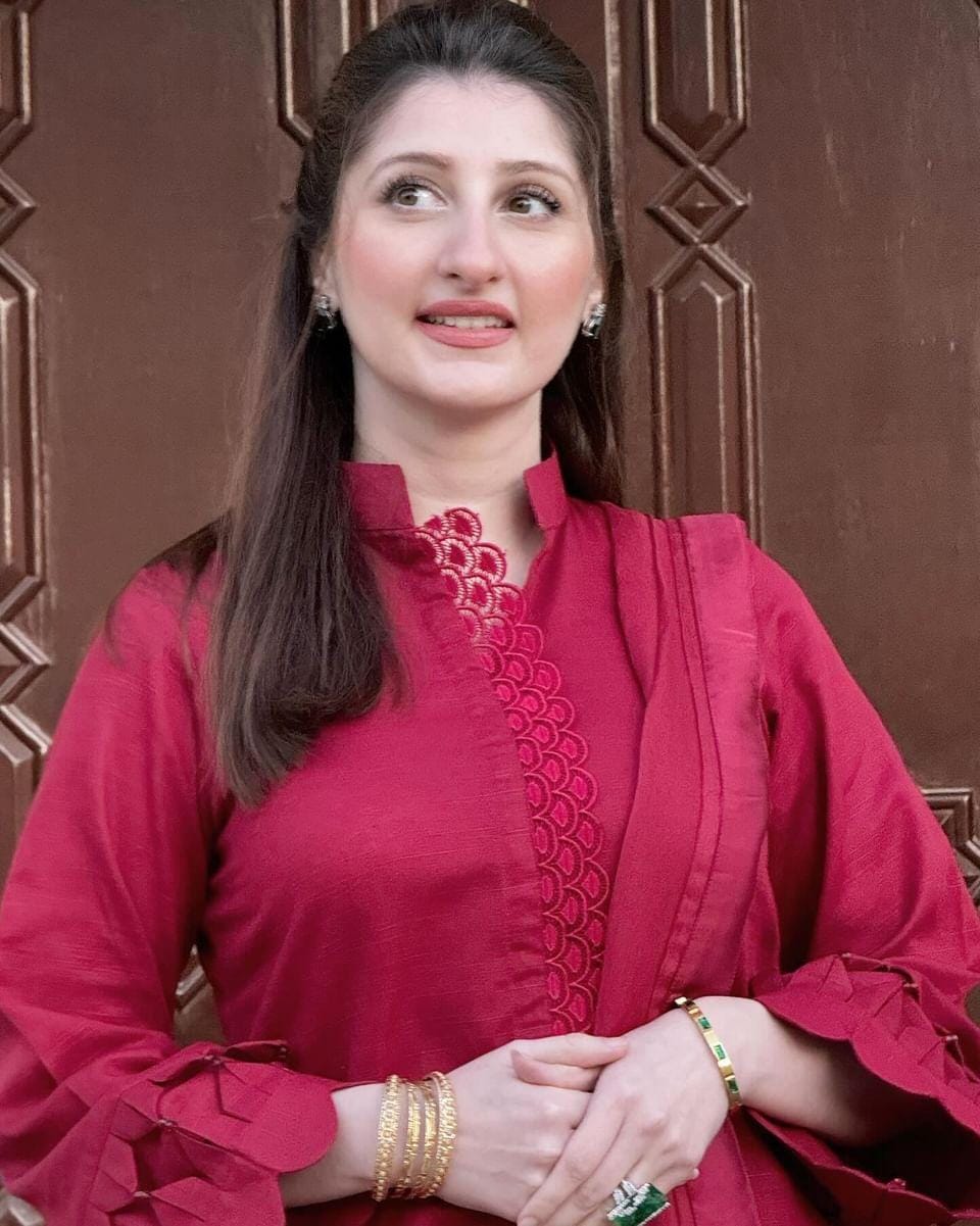 Hoorain Basics | Slub Winter 23 | HB-MRN - Official Hoorain Basics - Agha Fabrics UK