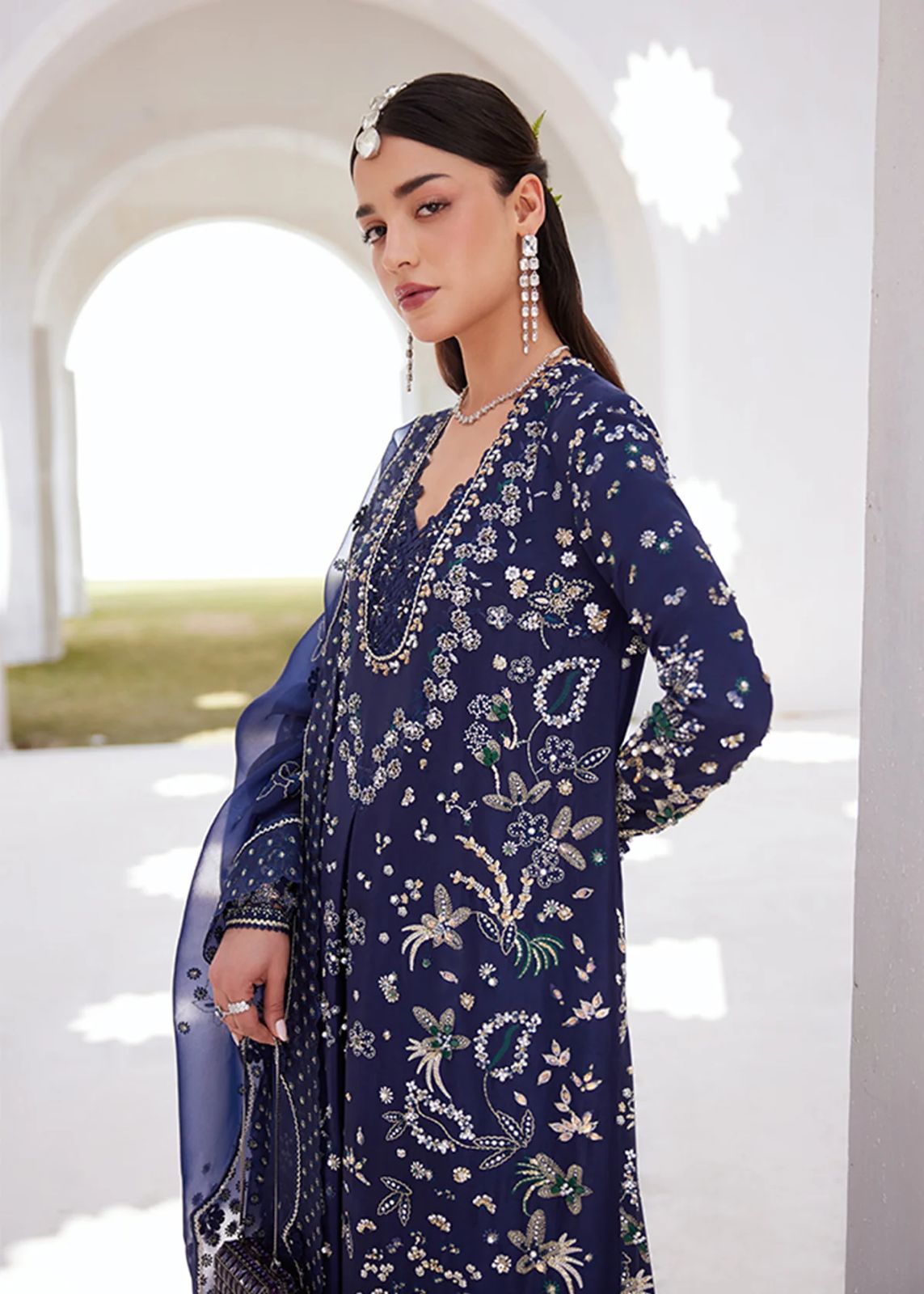 Suffuse | Freeshia RTW'24 | Aroosh -  Suffuse Bridal -  Agha Fabrics