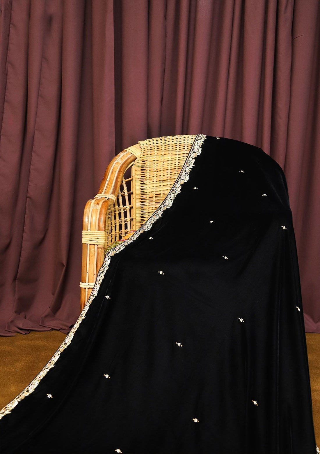 Winter Collection - Kashmiri Tanka - Velvet Shawl With Tilla Border - Work 4