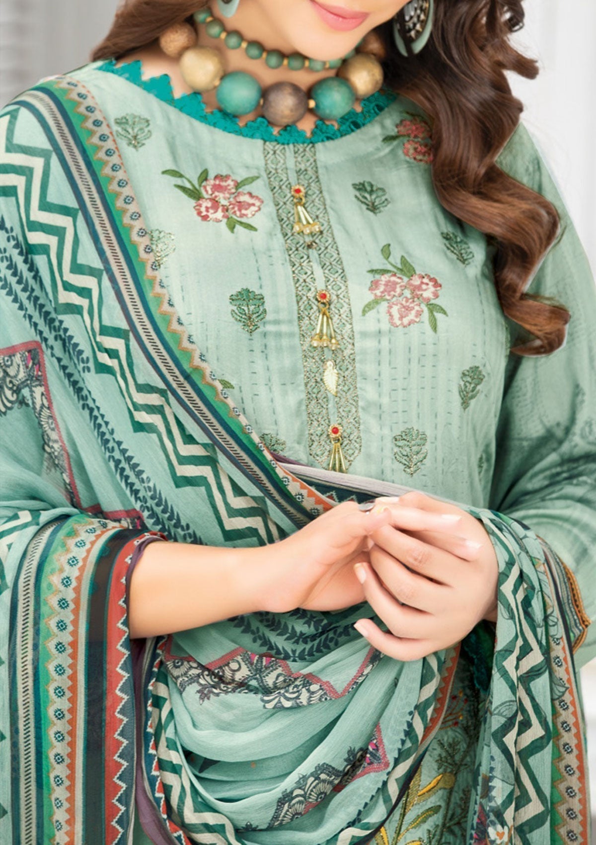Winter Collection - Laiba - Exclusive Viscose - V64 - D#2 - Official Laiba - Agha Fabrics UK