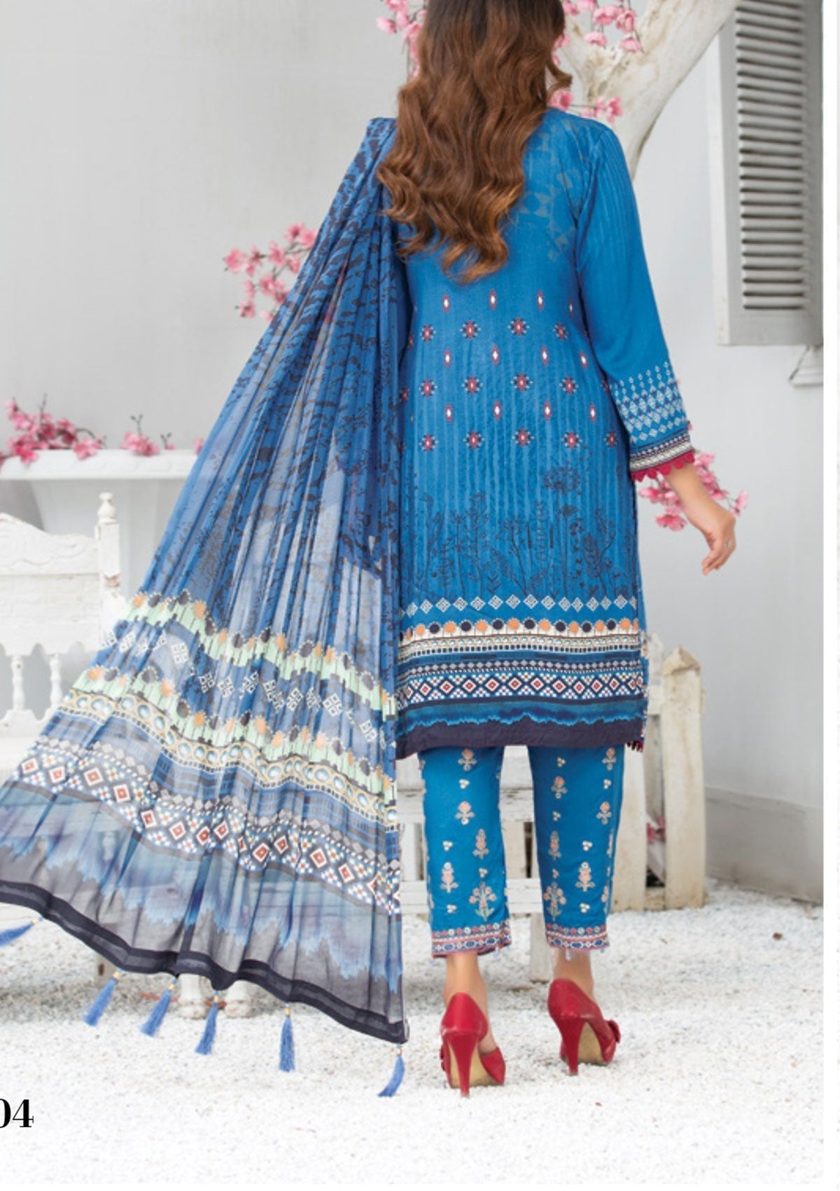 Winter Collection - Laiba - Exclusive Viscose - V64 - D#4 - Official Laiba - Agha Fabrics UK