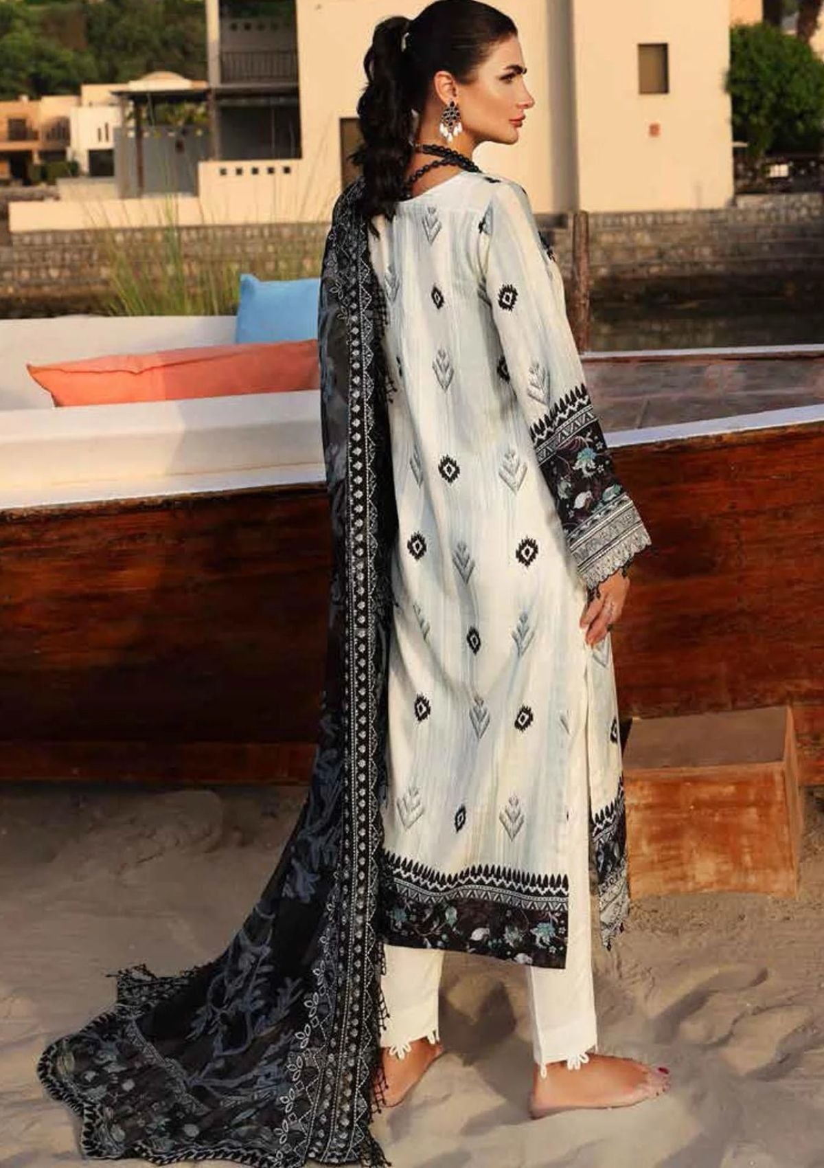 Winter Collection - Nureh - Gardenia - Linen - NSG#71