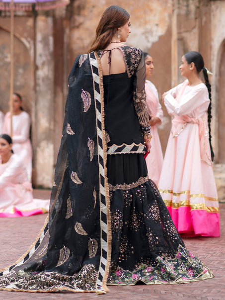 Parishay | Ranibagh Luxury Formals | ZARIYA - Official Parishay - Agha Fabrics UK