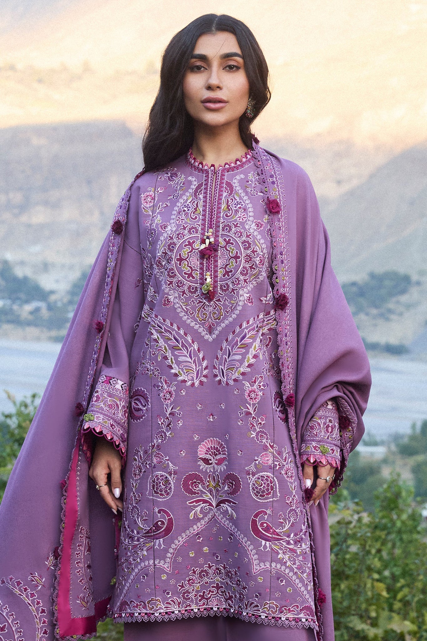 Zaha | Winter 2024 | GULRANG (ZW24-13)