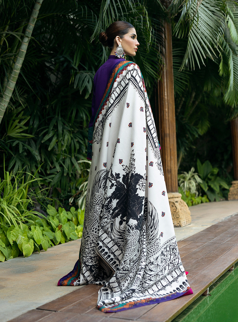 Zainab Chottani | Winter Shawls 24 | Vaniza