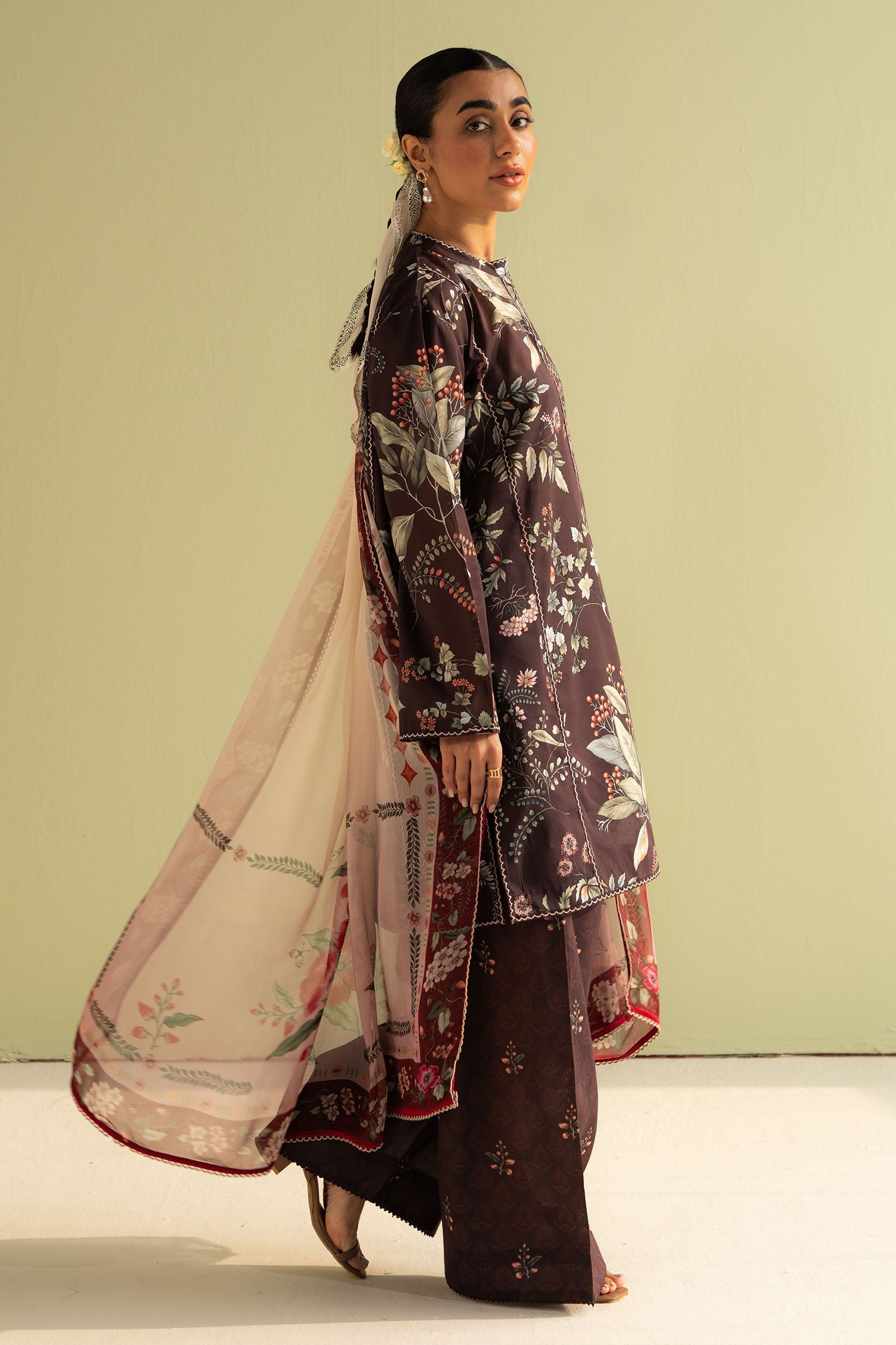 Zara Shahjahan | Coco Prints 25 | Zoe-7B