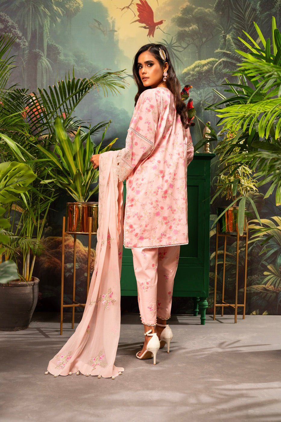 Alkaram | Luxury Lawn 24 | EC-01-24 - Official Alkaram - Agha Fabrics UK