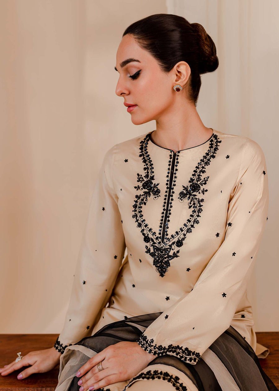 Allure | Denara Formals | LAUREN - Official Allure - Agha Fabrics UK