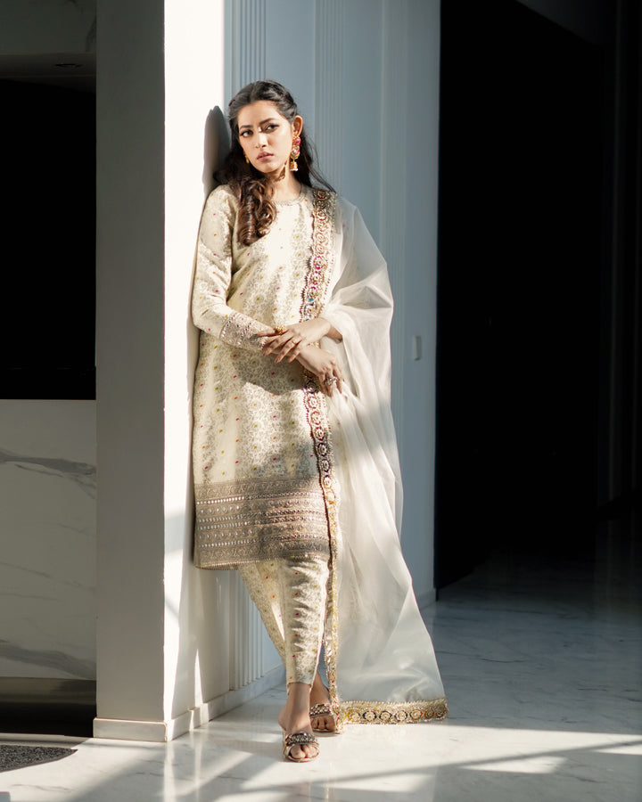 Zar | Formals Wear | Off White - Official Zar - Agha Fabrics UK