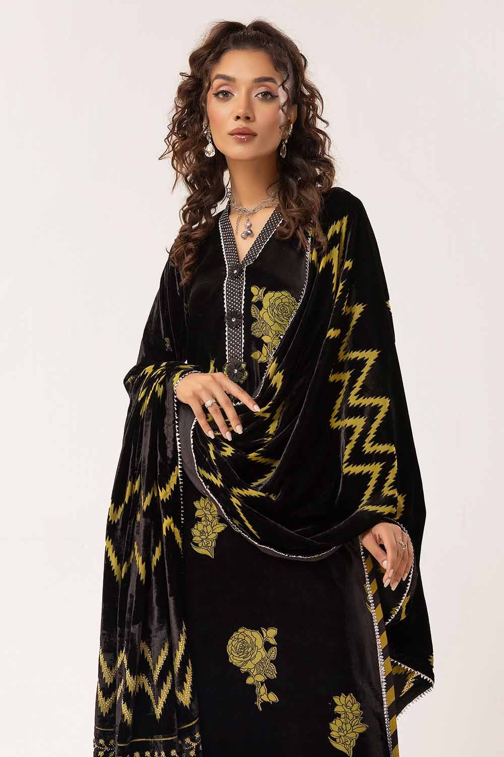 Gul Ahmed | Winter Collection 24 | Diamanties Burnout Velvet Dupatta BVL-42001 - Official Gul Ahmed - Agha Fabrics UK