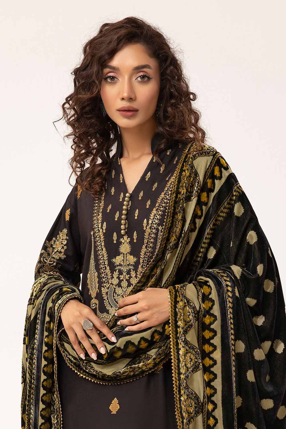 Gul Ahmed | Winter Collection 24 | Burnout Velvet Dupatta BVL-42002 - Official Gul Ahmed - Agha Fabrics UK