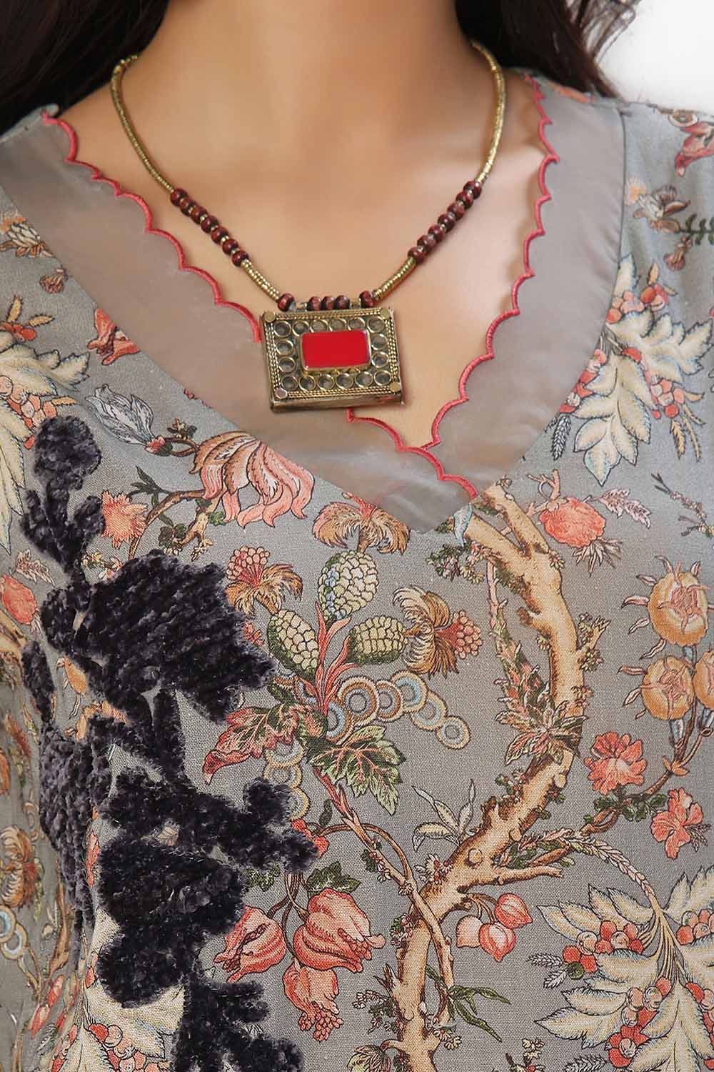 Gul Ahmed | Winter Collection 24 | Velvet Dupatta BVL-42008 - Official Gul Ahmed - Agha Fabrics UK