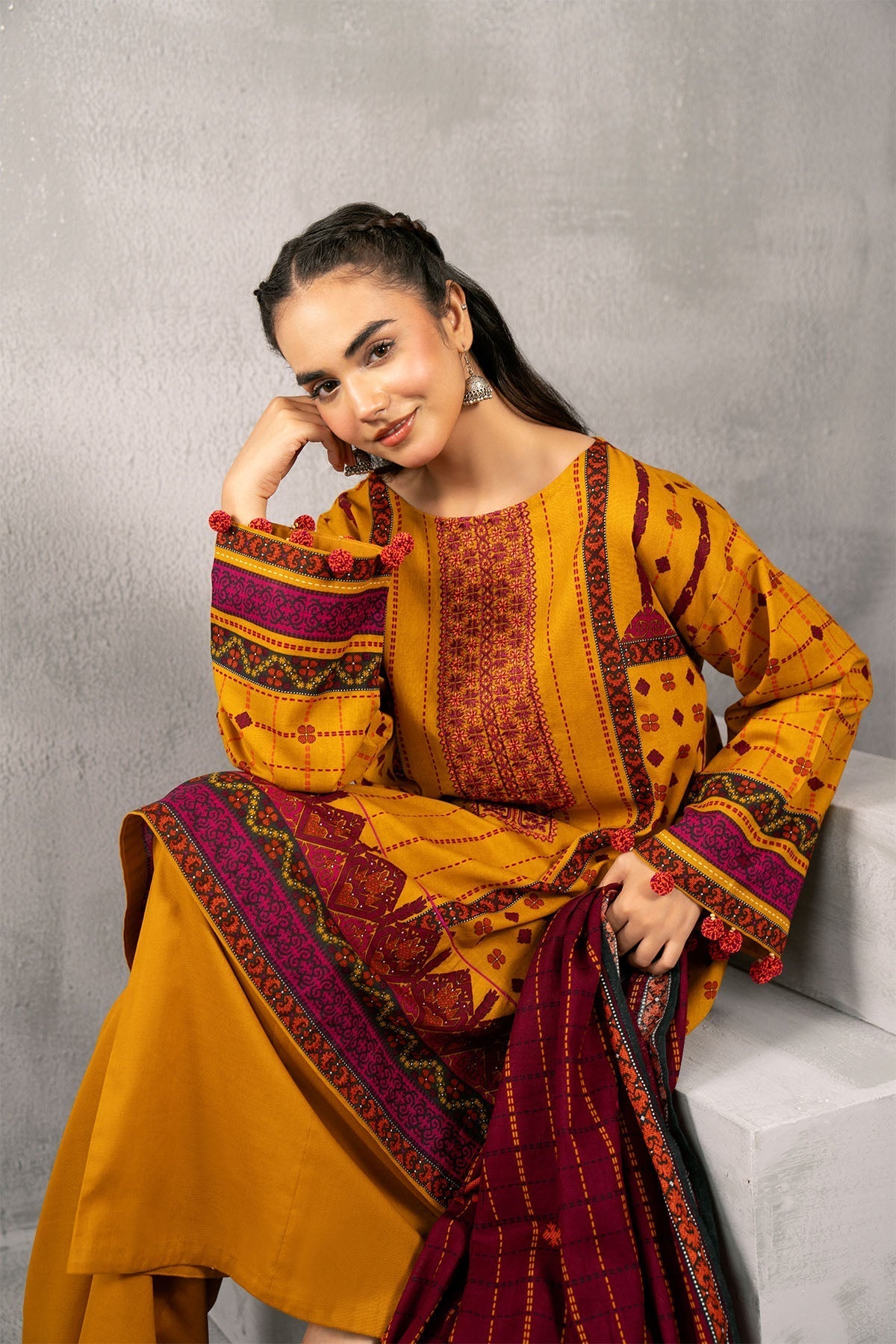 Kayseria | Winter Khaddar 24 | C6040-1