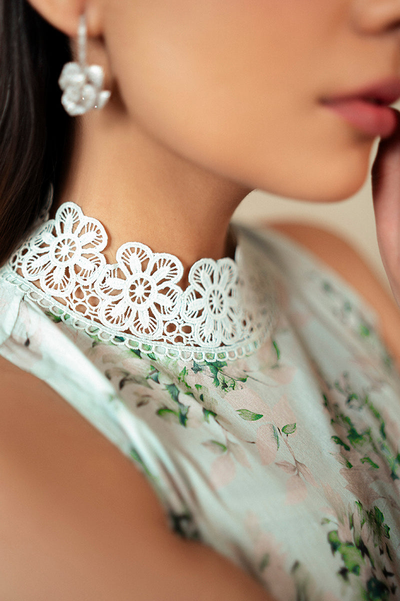 Cross Stitch | Daily Lawn 24 | ROSE GARLAND-3 PIECE LAWN SUIT - Official Cross Stitch - Agha Fabrics UK